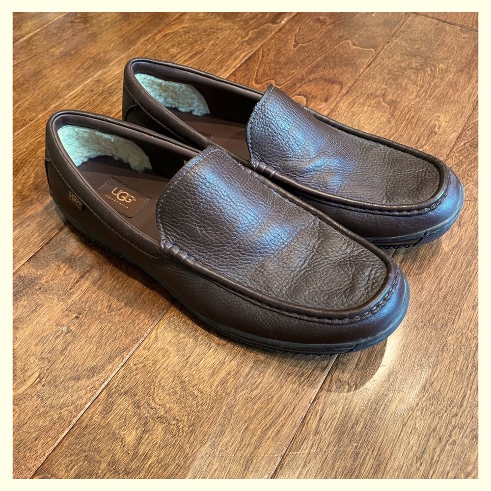 Men’s UGG shoes. Men’s UGG loafers.